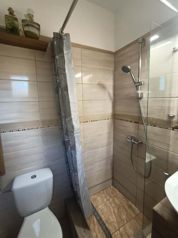 Hotel Tölgyfa Panzió Balatonszepezd Exterior foto